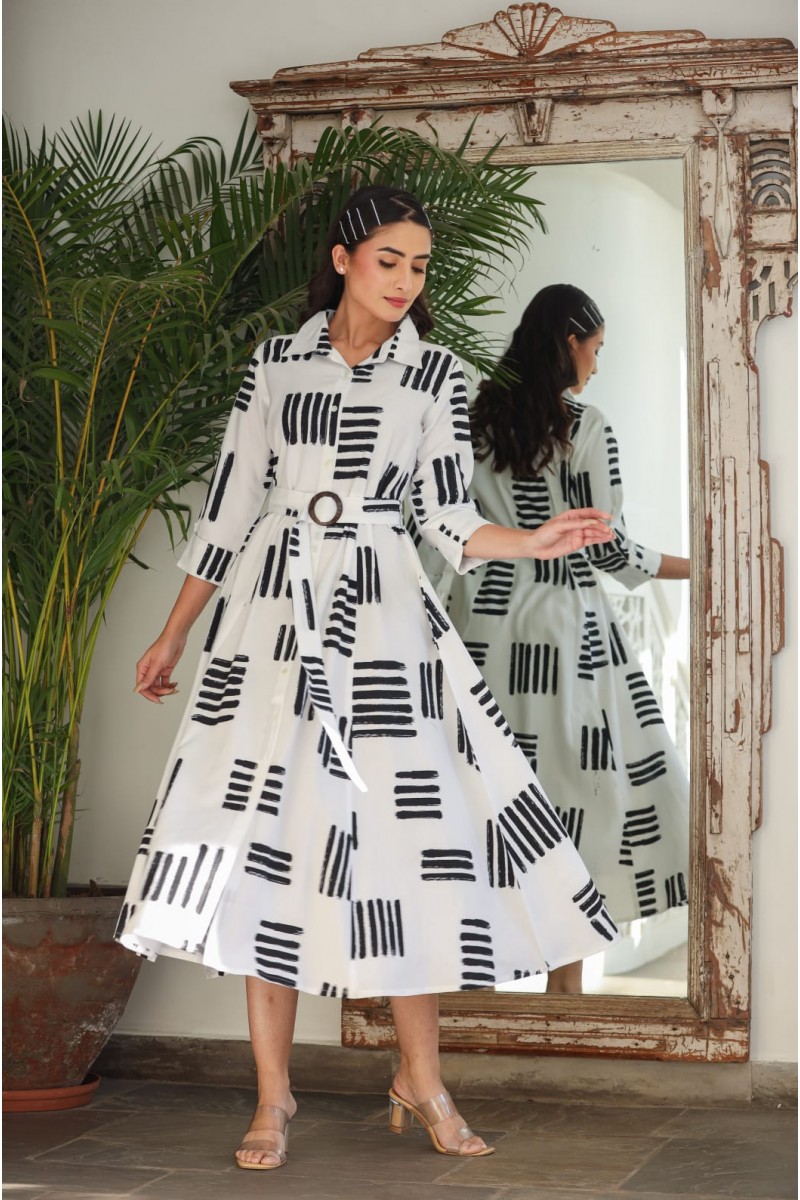 D.No-1001-8 Imported Flared Anarkali Designs Size Set Kurti Set Garment