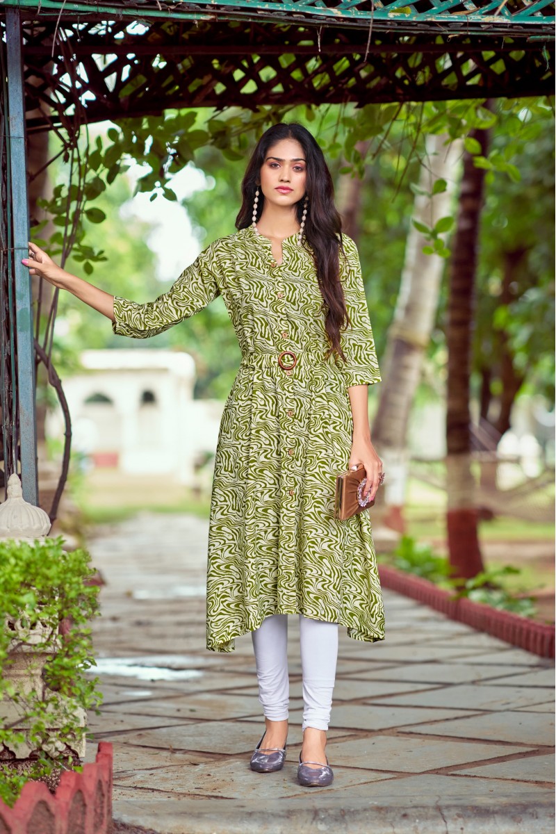 Tips & Tops Grassy Stylish Designer Rayon Printed Ladies Kurtis Apparels