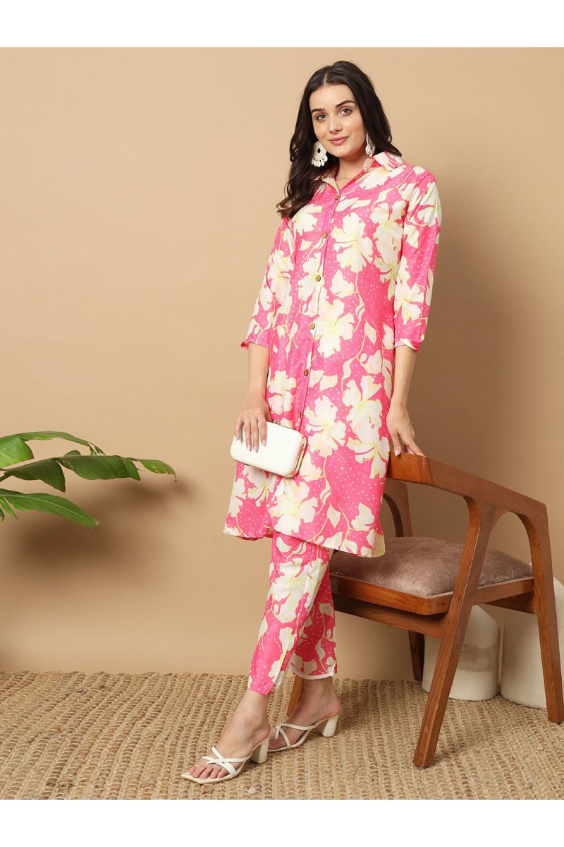 K-1113 Kurti With Pant Dupatta Printed Combo Size Set Collection