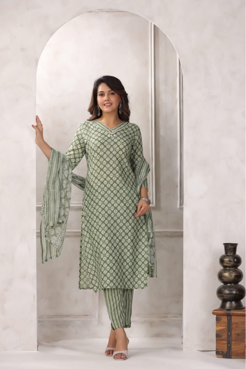 MD-2103 Designer Women's Wear Cotton Combo Set Kurtis Set