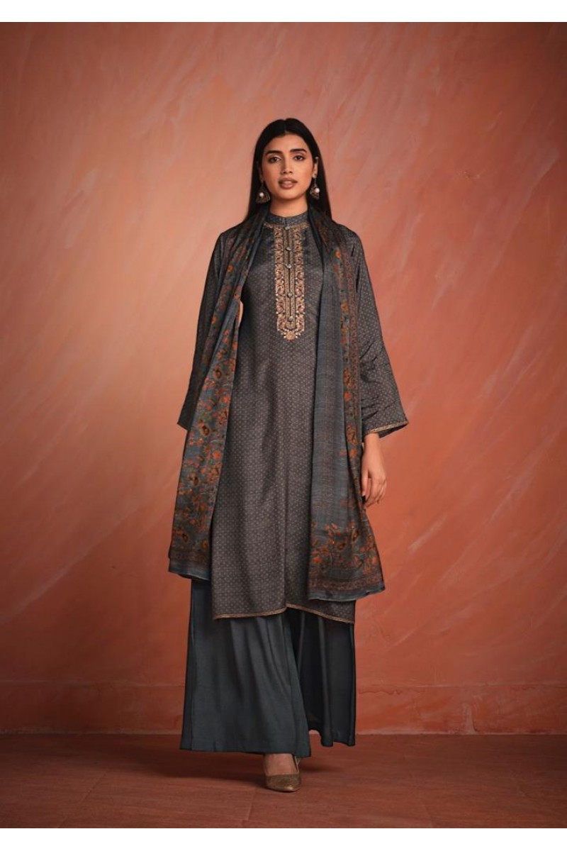 Varsha Sanaz Latest Designer Pakistani Muslin Salwar Kameez Manufacturer