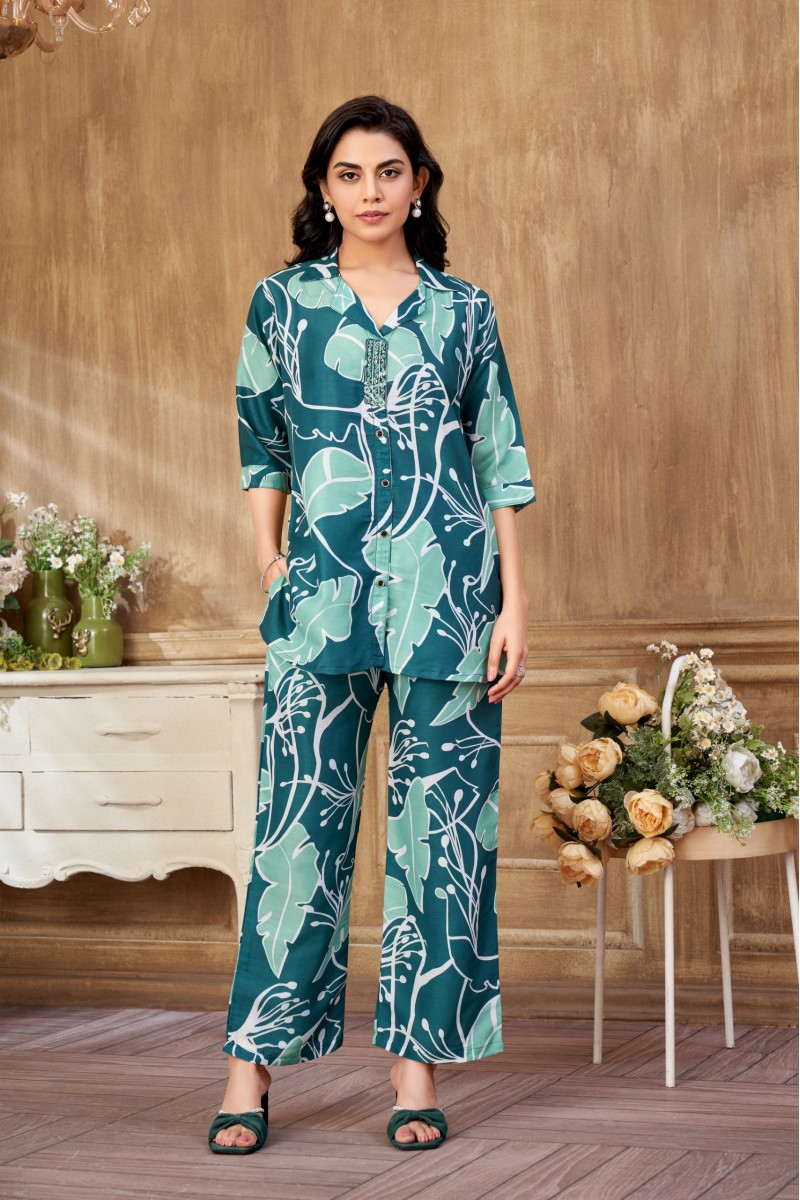 D.No-W012 Designer Casual Wear Printed Women's Combo Cord Set